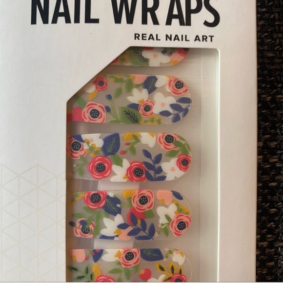 Scratch Nail Wraps - Picture 3 of 4